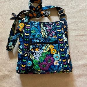 Midnight Blues Vera Bradley Hipster✨
